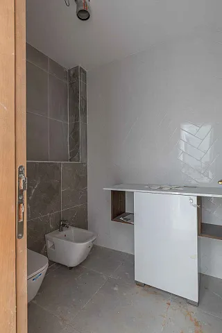 A luxurious three-story villa on the first sea line in  Kotor — photo 58